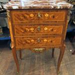 61 6399 CHEST OF DRAWERS